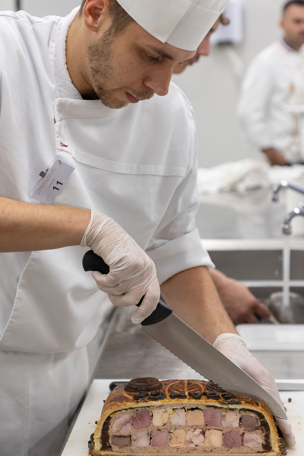 Charcutier-traiteur en action